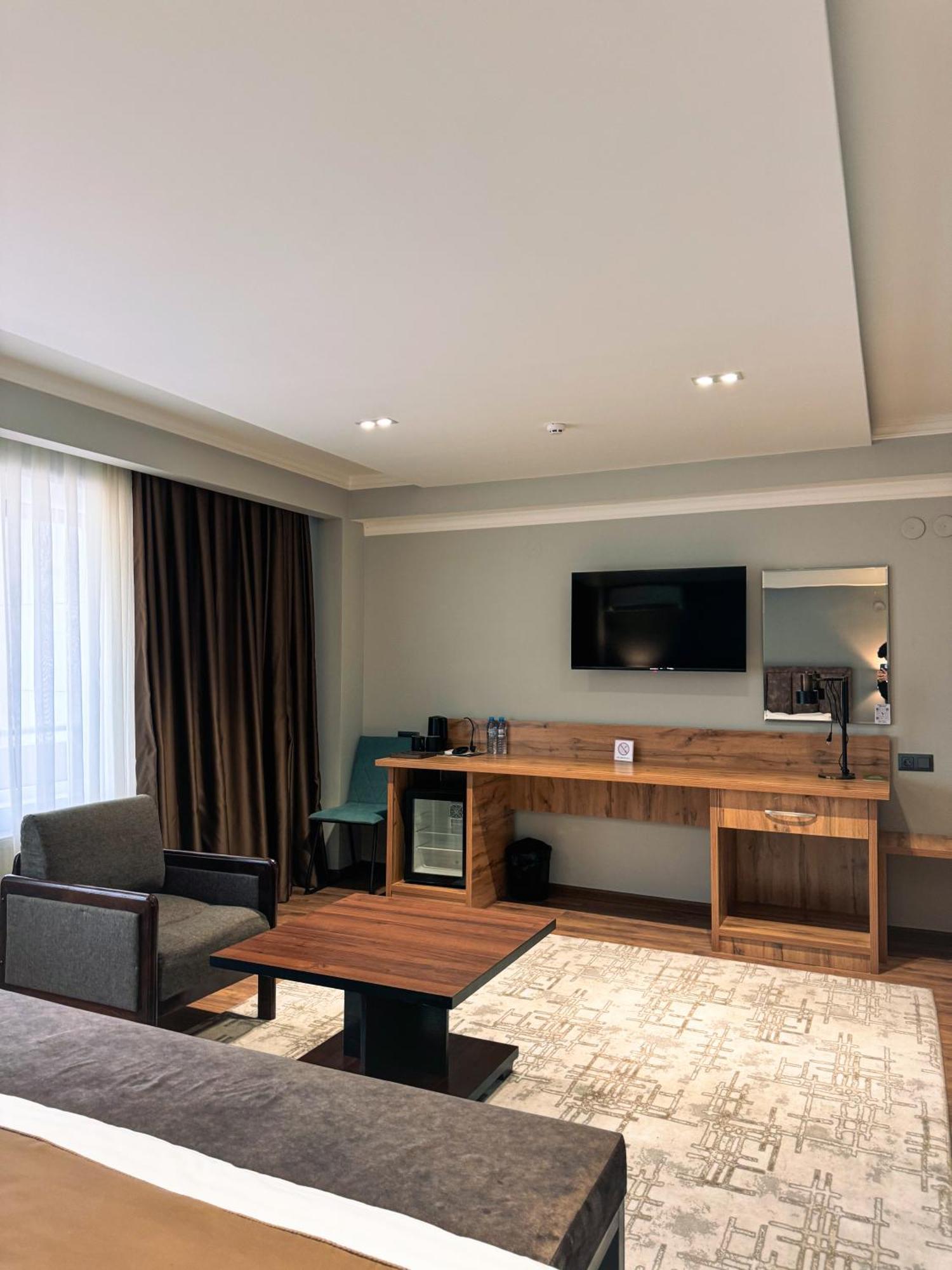 Ziyorat Luxury Hotel Fergana Zewnętrze zdjęcie
