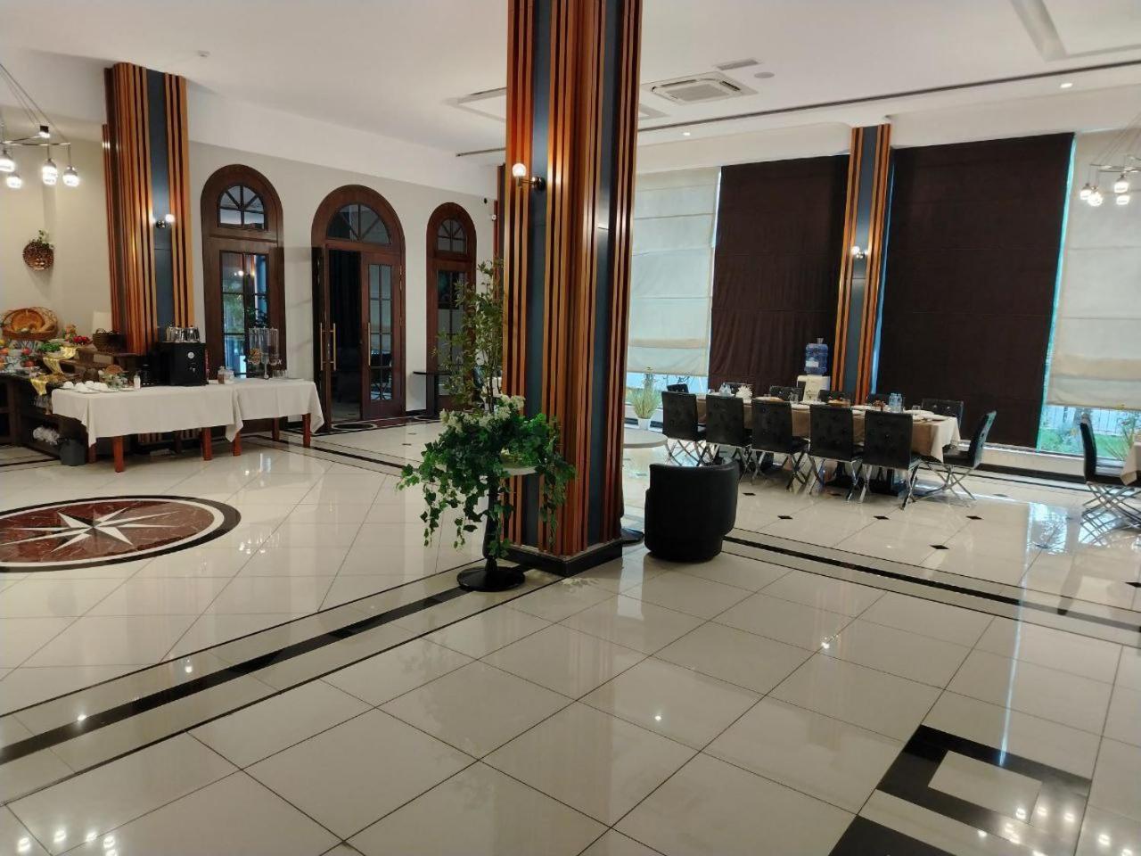 Ziyorat Luxury Hotel Fergana Zewnętrze zdjęcie