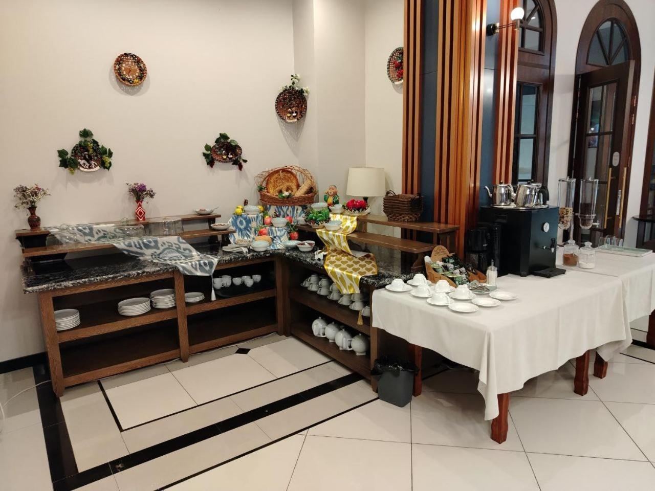 Ziyorat Luxury Hotel Fergana Zewnętrze zdjęcie