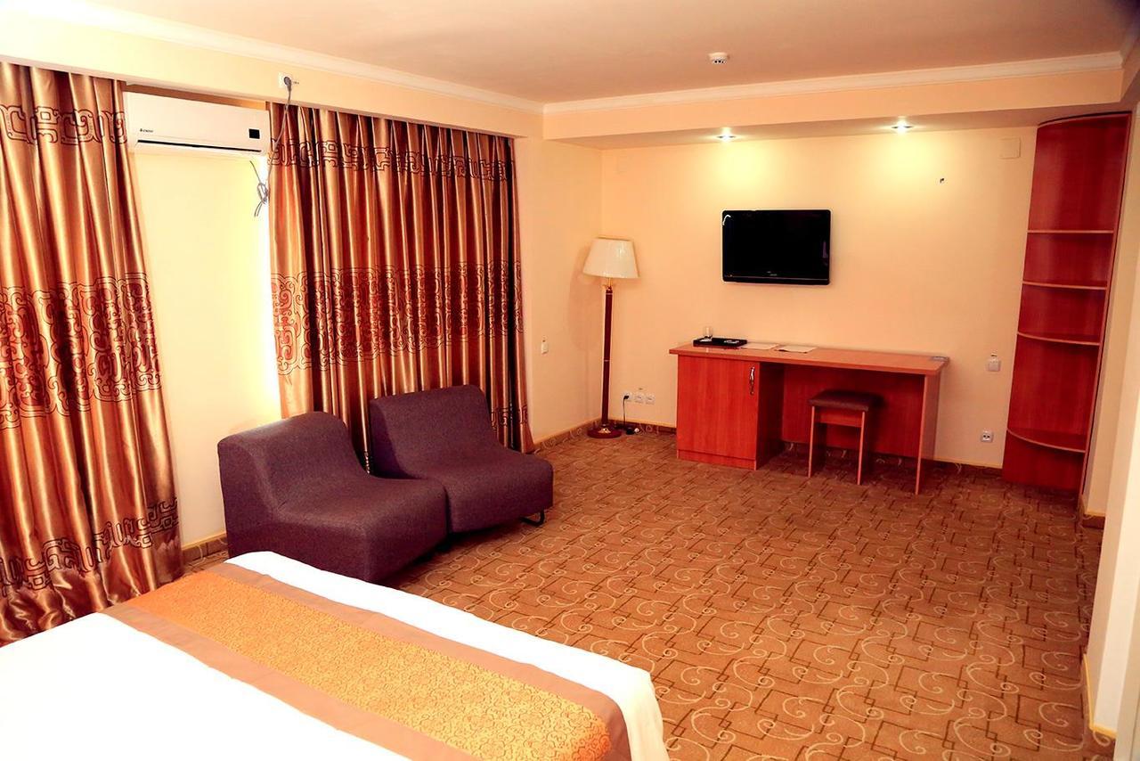 Ziyorat Luxury Hotel Fergana Zewnętrze zdjęcie